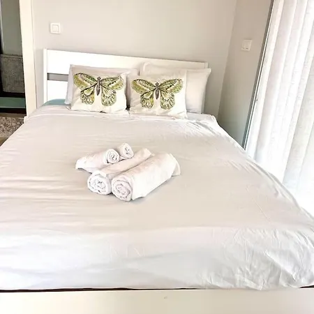 فيلة Cesme'de Havuzlu Evde Konaklayin *