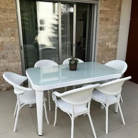 빌라 Cesme'de Havuzlu Evde Konaklayin Çeşme